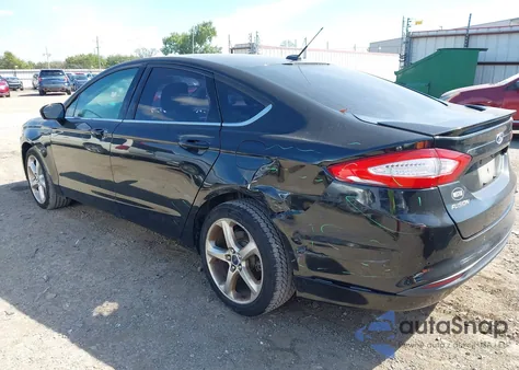 2015 Ford Fusion Se z USA, uszkodzony, nr VIN 3FA6P0H74FR213958